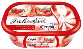 Prima Jahodová zmrzlina s jahodovým toppingem